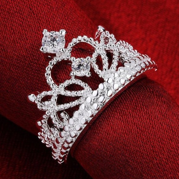 Princess Crown Silver Plated Ring Zircon Band #7 - Picture 1 of 2